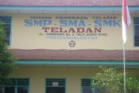 perpustakaan SMP Swasta Teladan Pematangsiantar